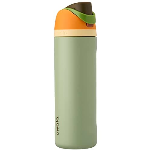 Owala FreeSip Insulated Stainless Steel Water Bottle with Straw, BPA-Free Sports Water Bottle, Great for Travel, 24 Oz, Camo Cool